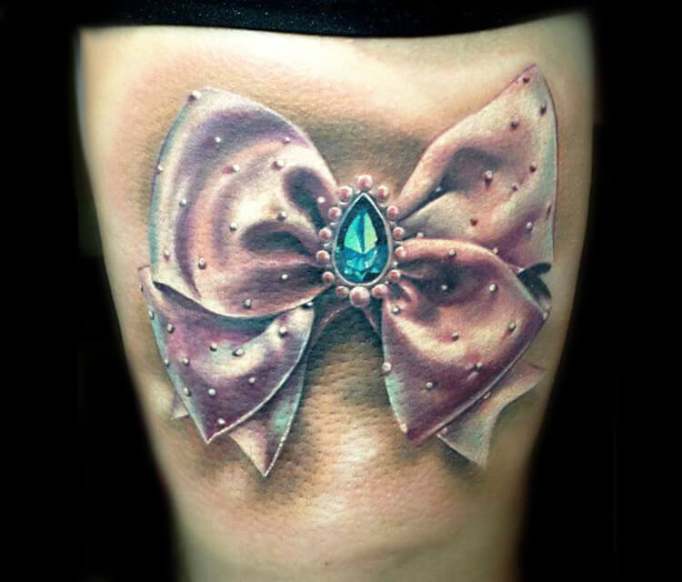 bow knot with Diamond tattoo by Zsofia Belteczky