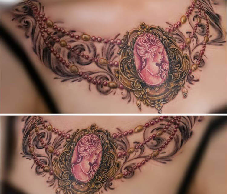 Necklace tattoo by Zsofia Belteczky